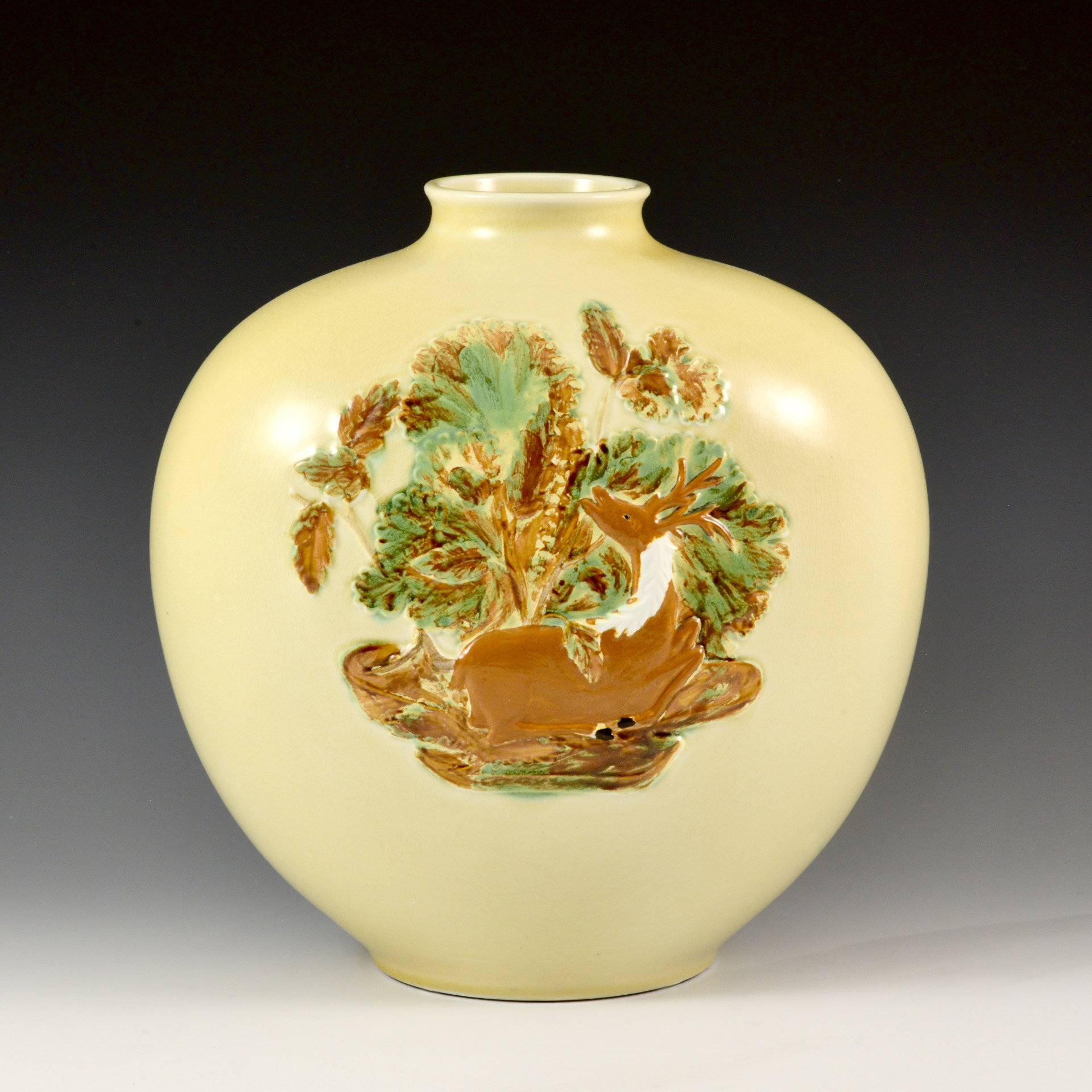 Flower vase: Deer in the woods - Giovanni Gariboldi, Società Ceramica Richard-Ginori, 1948
